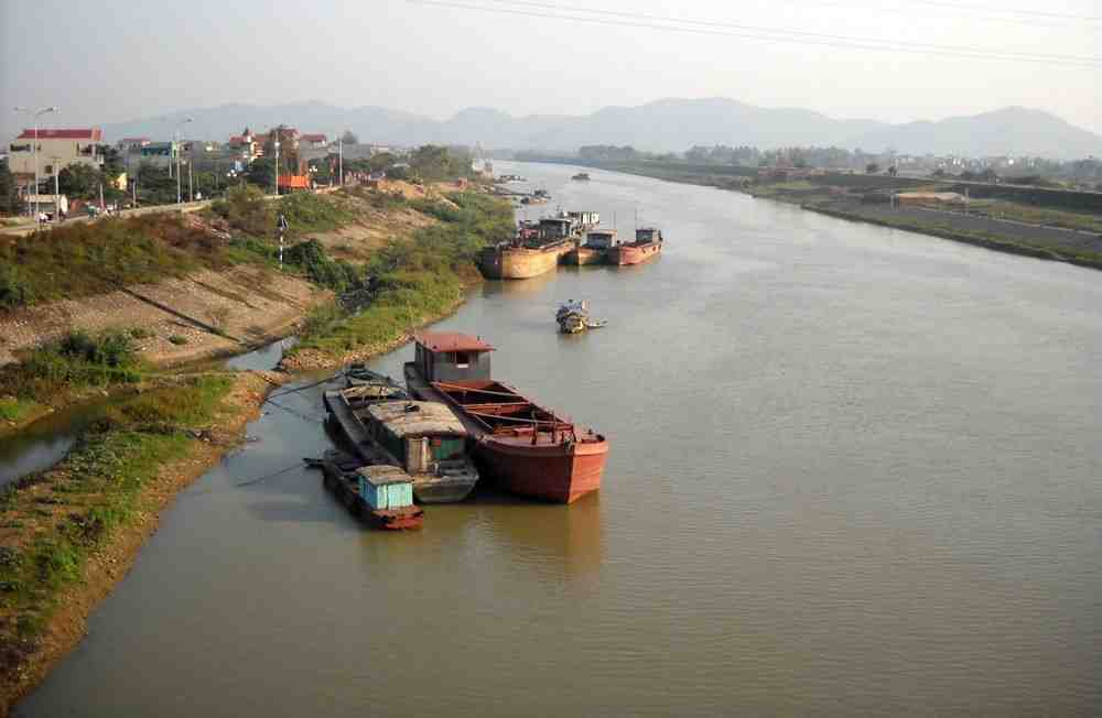 Cau Bridge Bac Ninh